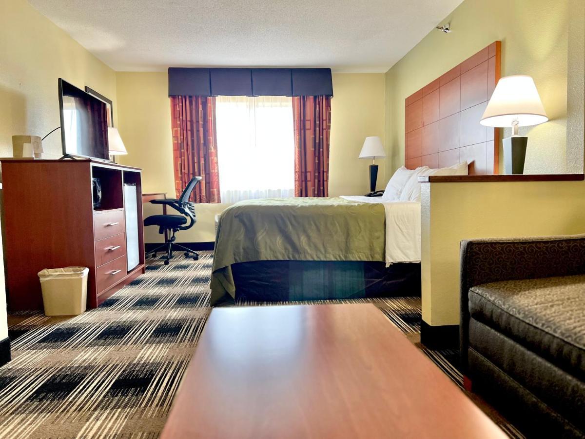 Quality Inn & Suites Wisconsin Dells Downtown - Waterparks Area Εξωτερικό φωτογραφία