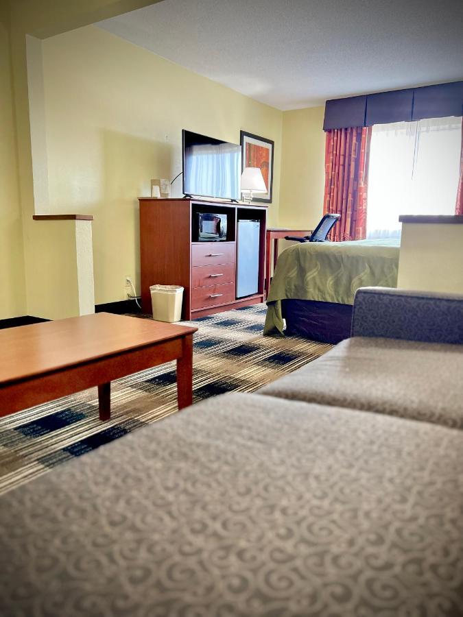 Quality Inn & Suites Wisconsin Dells Downtown - Waterparks Area Εξωτερικό φωτογραφία