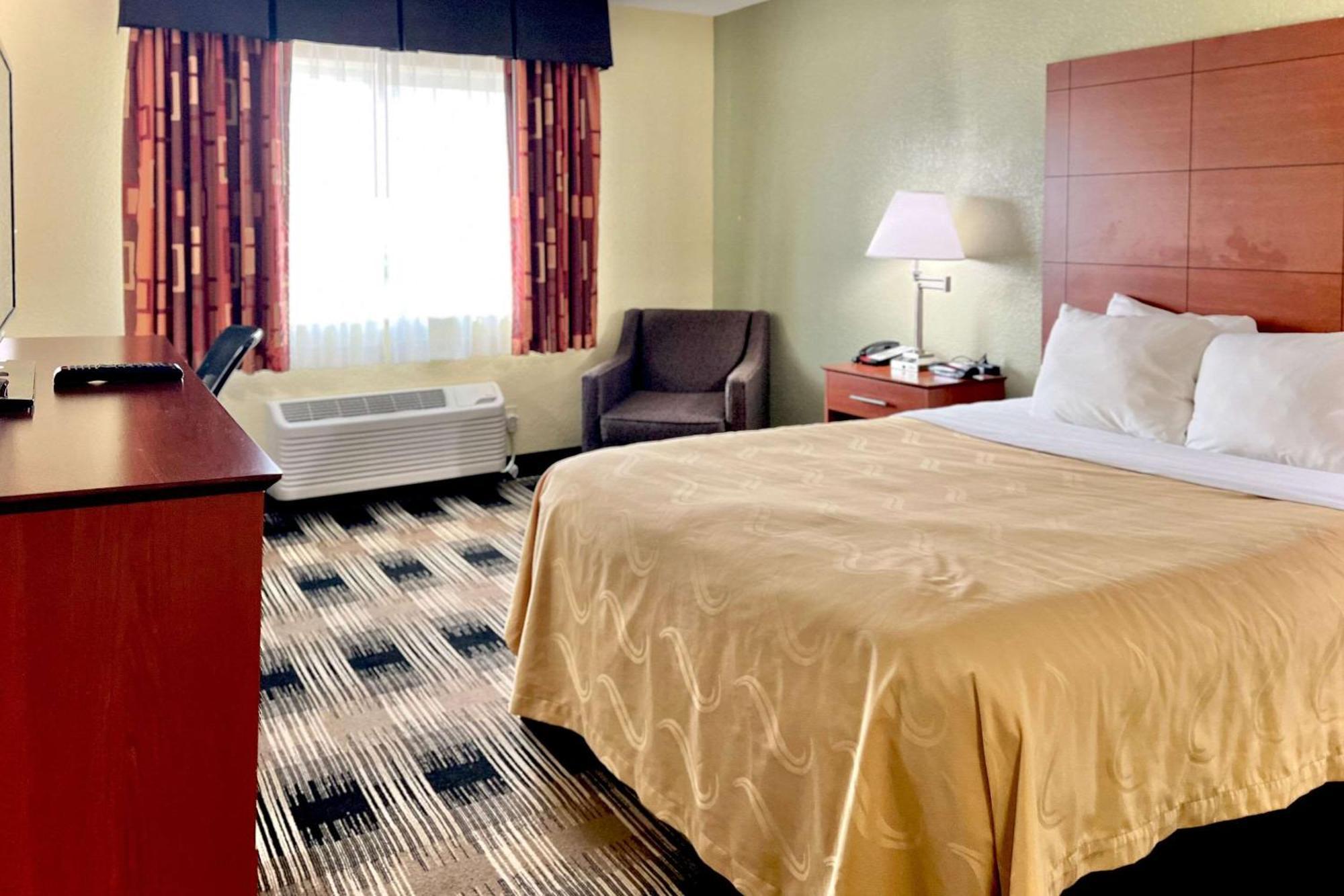 Quality Inn & Suites Wisconsin Dells Downtown - Waterparks Area Εξωτερικό φωτογραφία