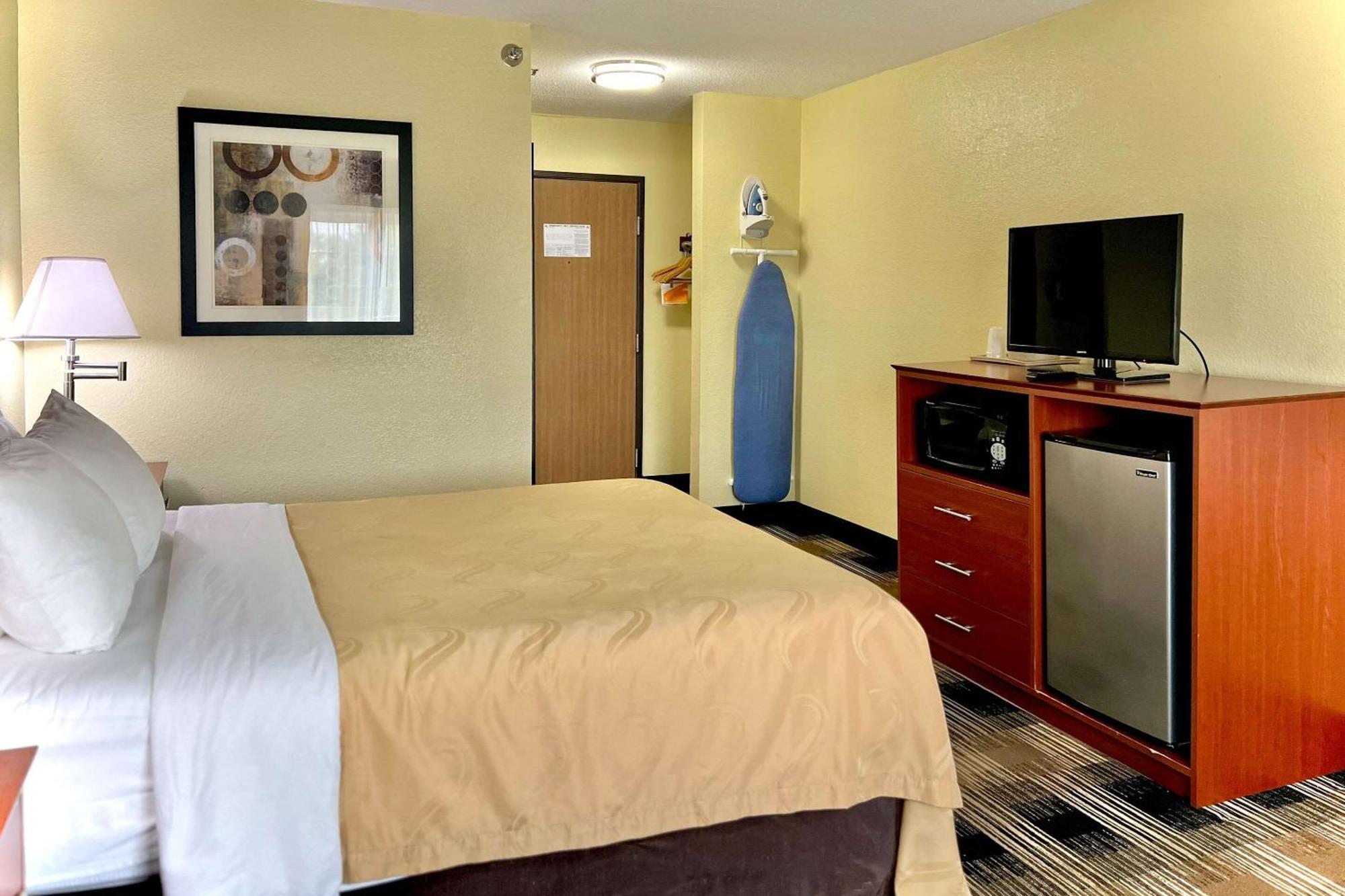 Quality Inn & Suites Wisconsin Dells Downtown - Waterparks Area Εξωτερικό φωτογραφία