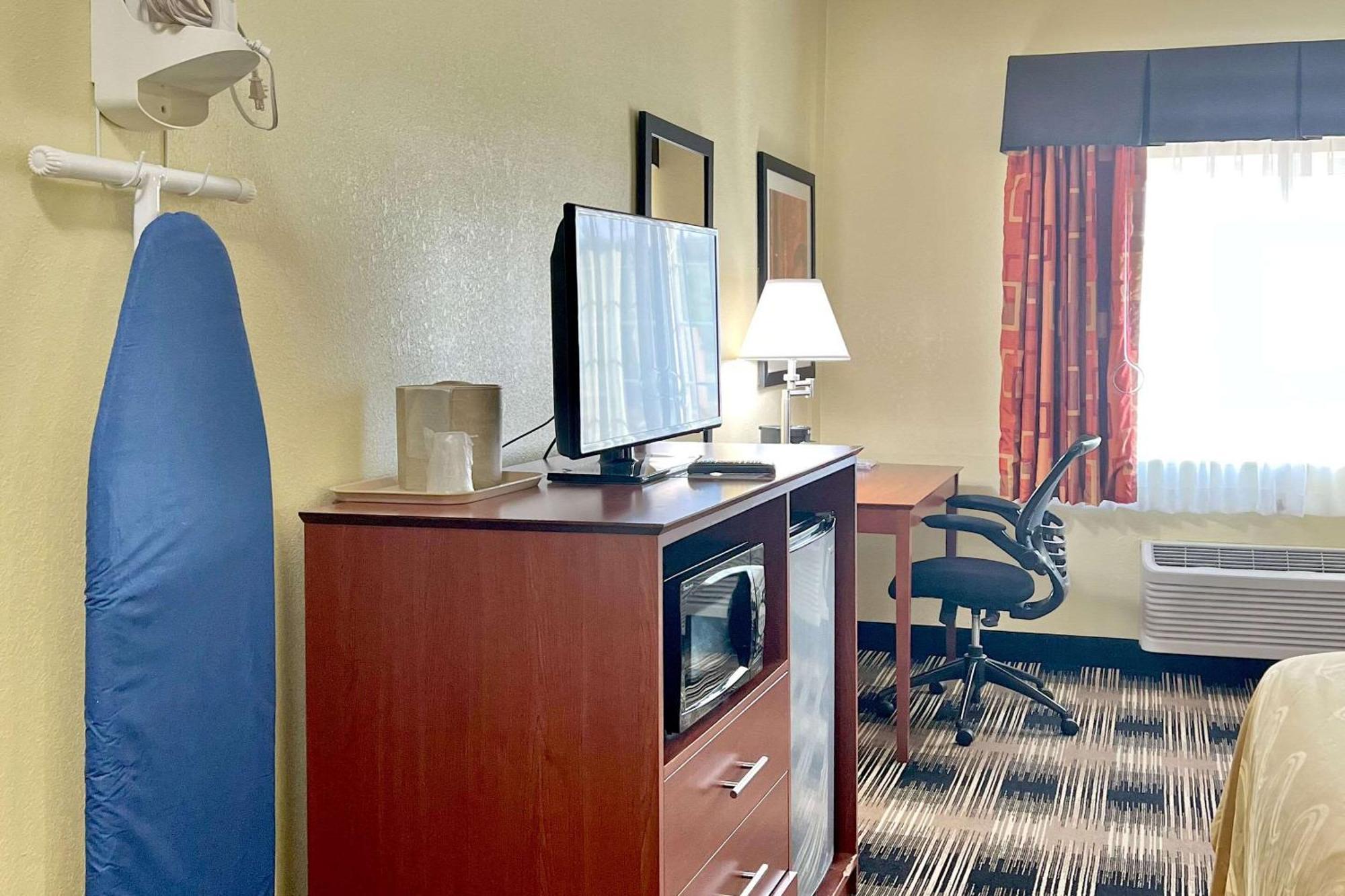 Quality Inn & Suites Wisconsin Dells Downtown - Waterparks Area Εξωτερικό φωτογραφία