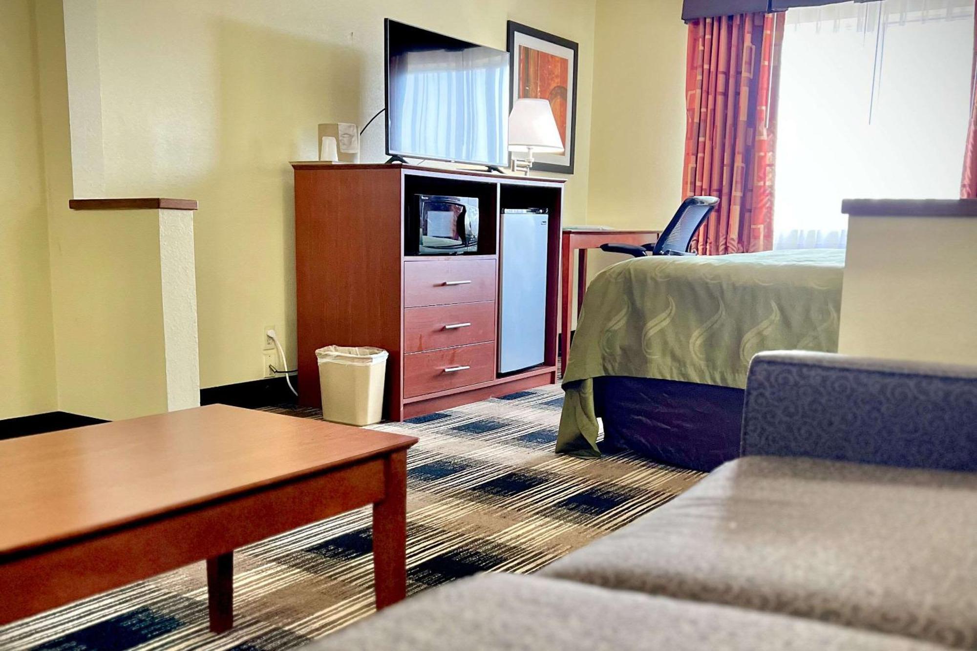 Quality Inn & Suites Wisconsin Dells Downtown - Waterparks Area Εξωτερικό φωτογραφία