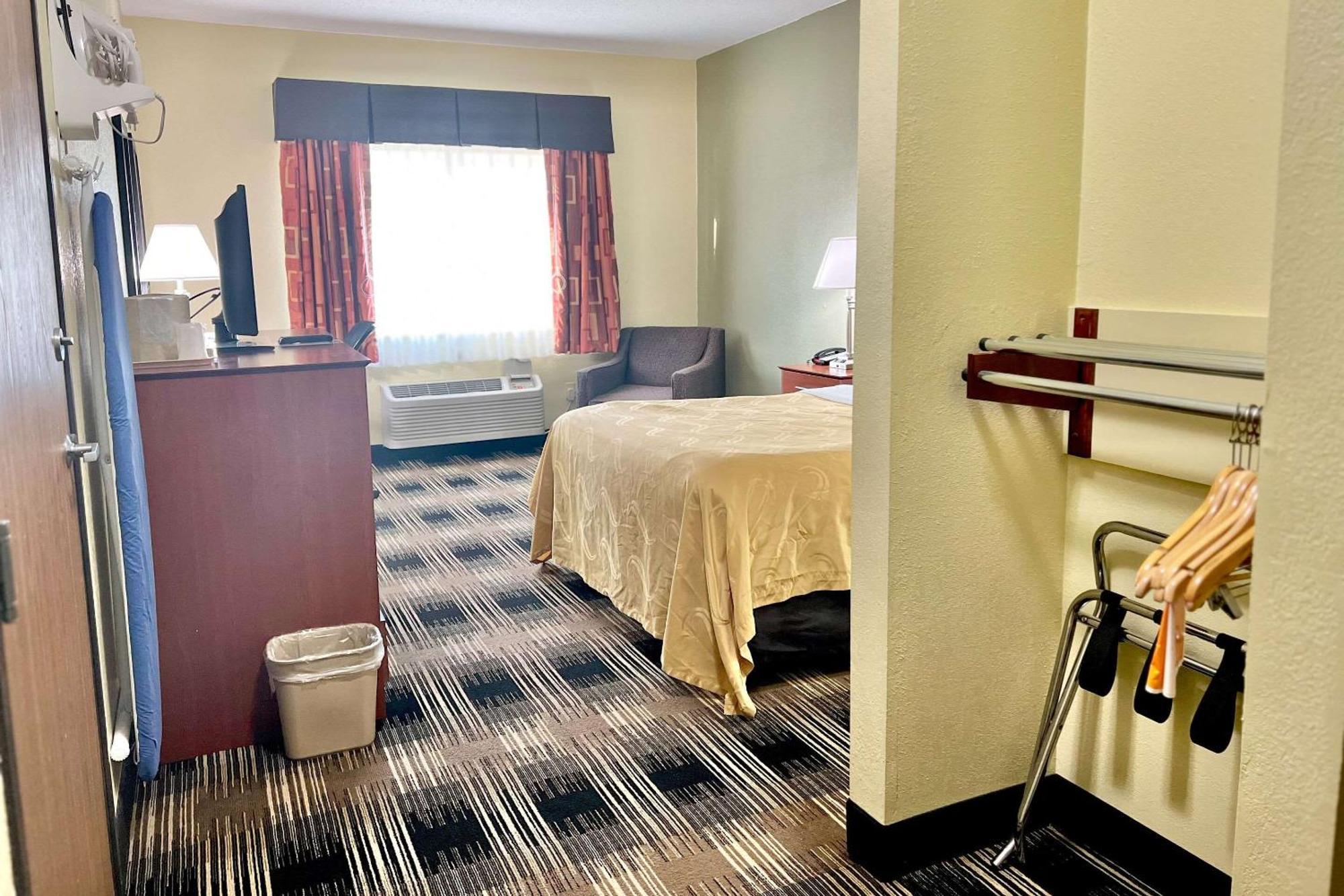 Quality Inn & Suites Wisconsin Dells Downtown - Waterparks Area Εξωτερικό φωτογραφία