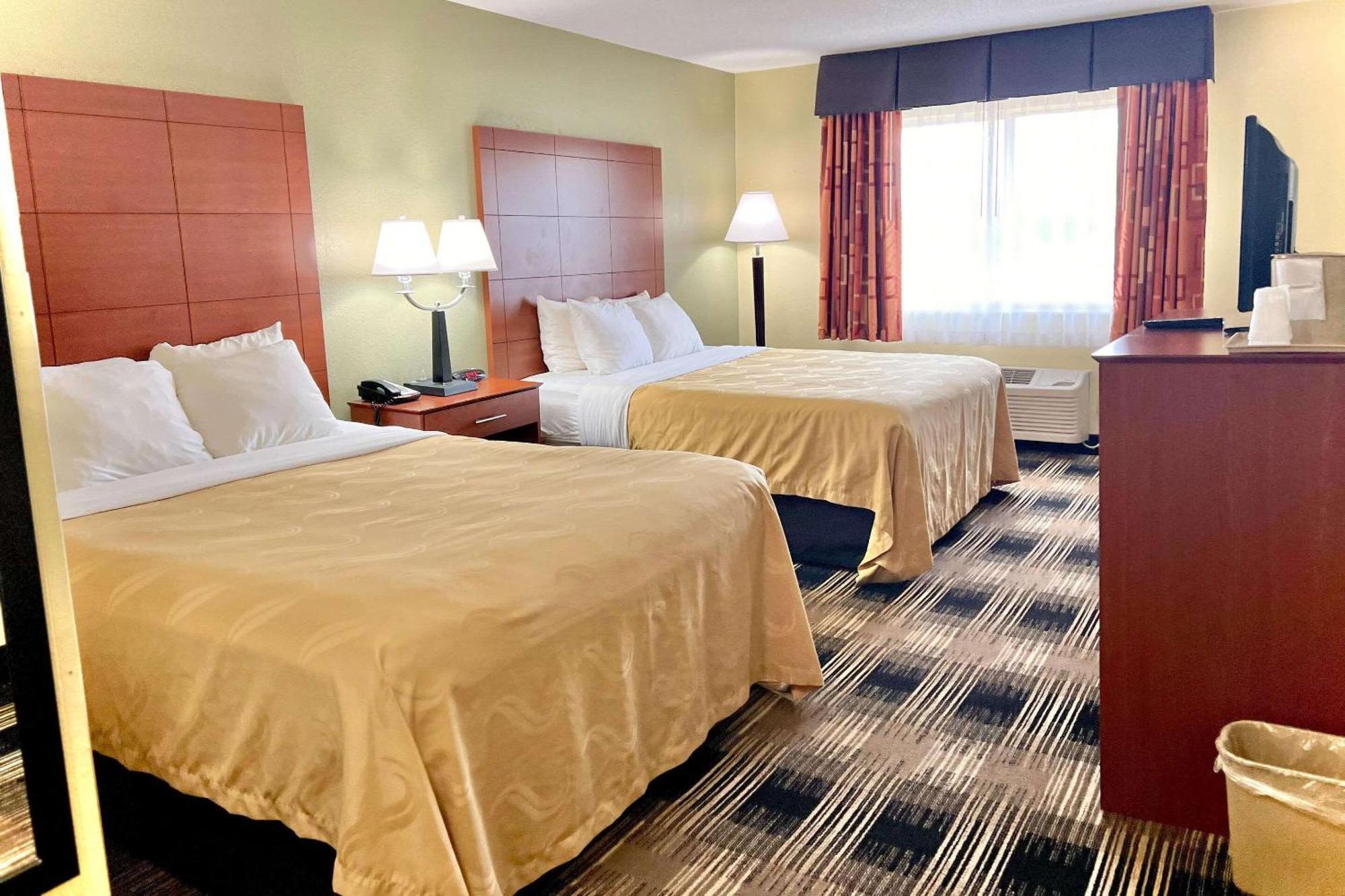 Quality Inn & Suites Wisconsin Dells Downtown - Waterparks Area Εξωτερικό φωτογραφία