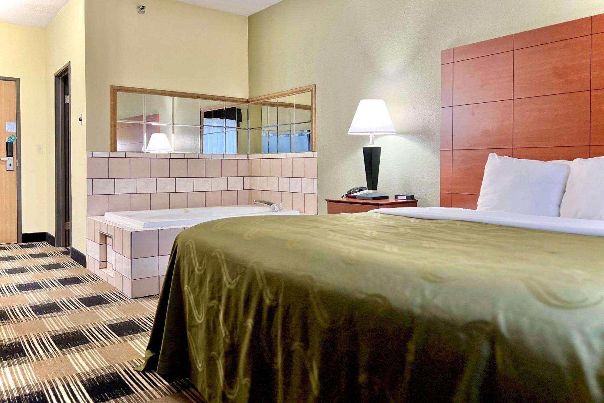 Quality Inn & Suites Wisconsin Dells Downtown - Waterparks Area Εξωτερικό φωτογραφία